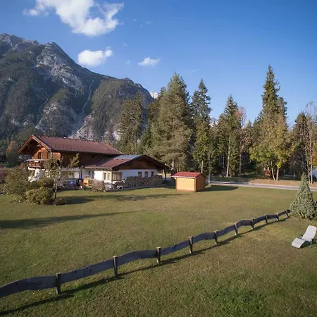 Ferienhaus Tannenblick Leutasch Extérieur photo
